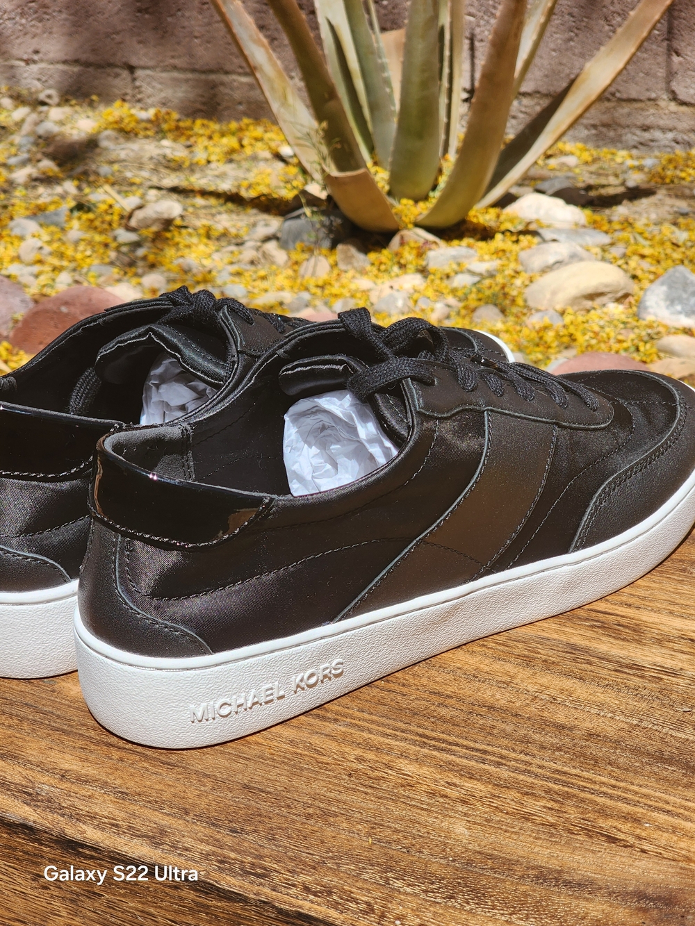 MICHAEL Michael Kors Women's KAYCEE Black Leather Sneakers Size 10 - Picture 9 of 11
